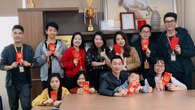 鸿贝家居小伙伴开工啦！！！